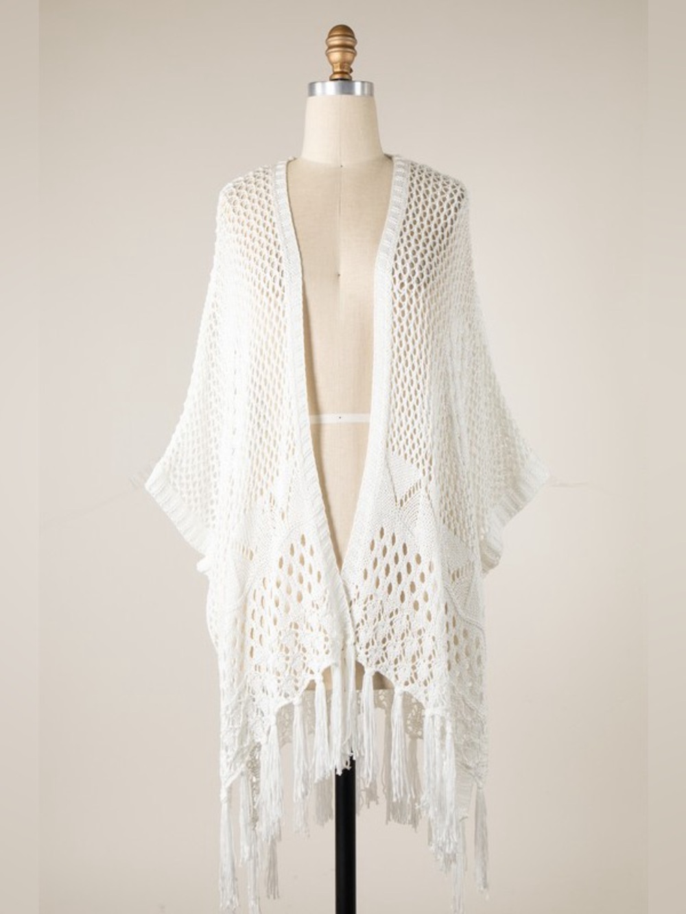 IVORY DOLMAN SLEEVE OPEN CROCHET KIMONO